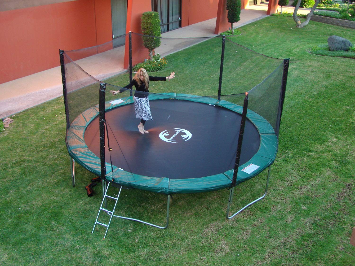 Round Trampoline